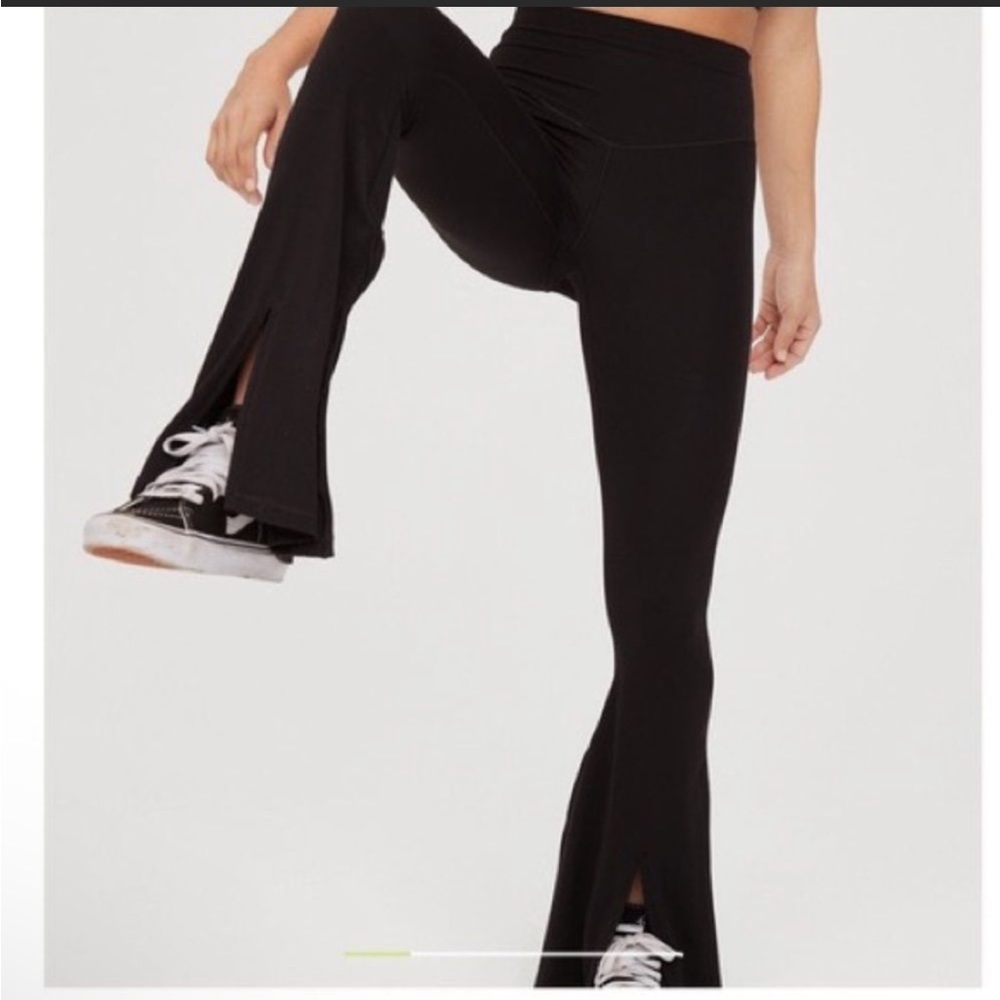 Aerie flare leggings